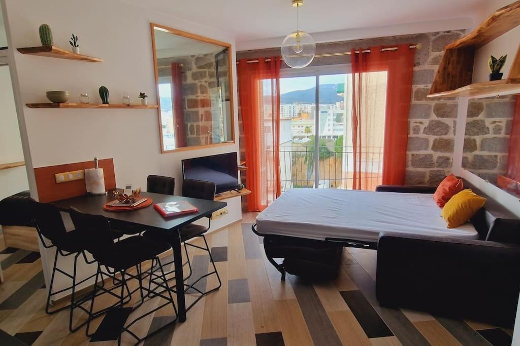 Magnifique Appartement Avec Balcon Vue Mer A L'Entree D'Ajaccio Ajaccio  Exterior foto